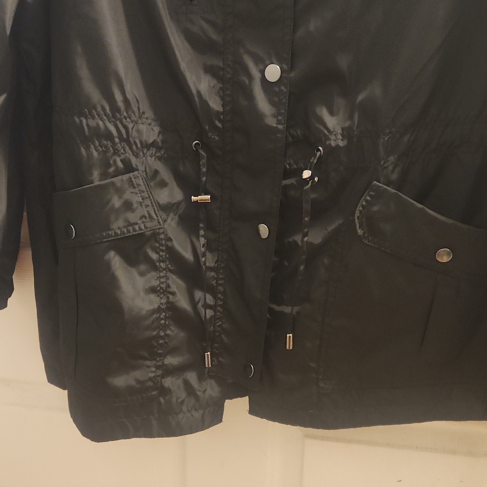 Jacket - Picture 8 of 11